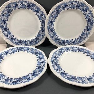 English Staffordshire Sterling Meakin Blue Vine Bread & Butter set of 4 plates